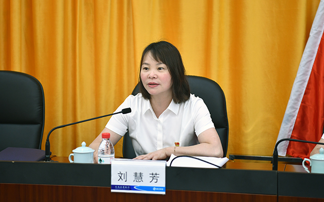 政協委員劉慧芳：堅守初心 做普惠金融的踐行者