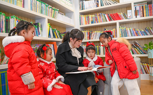 人大代表周麗丹：堅守初心扎根幼教事業 踐行使命當好人大代表